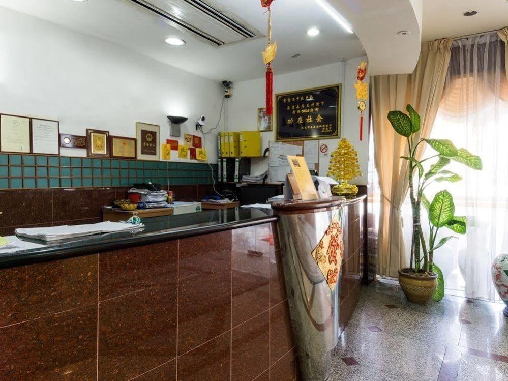 Reddoorz Near Aljunied Mrt Hotel Szingapúr Kültér fotó